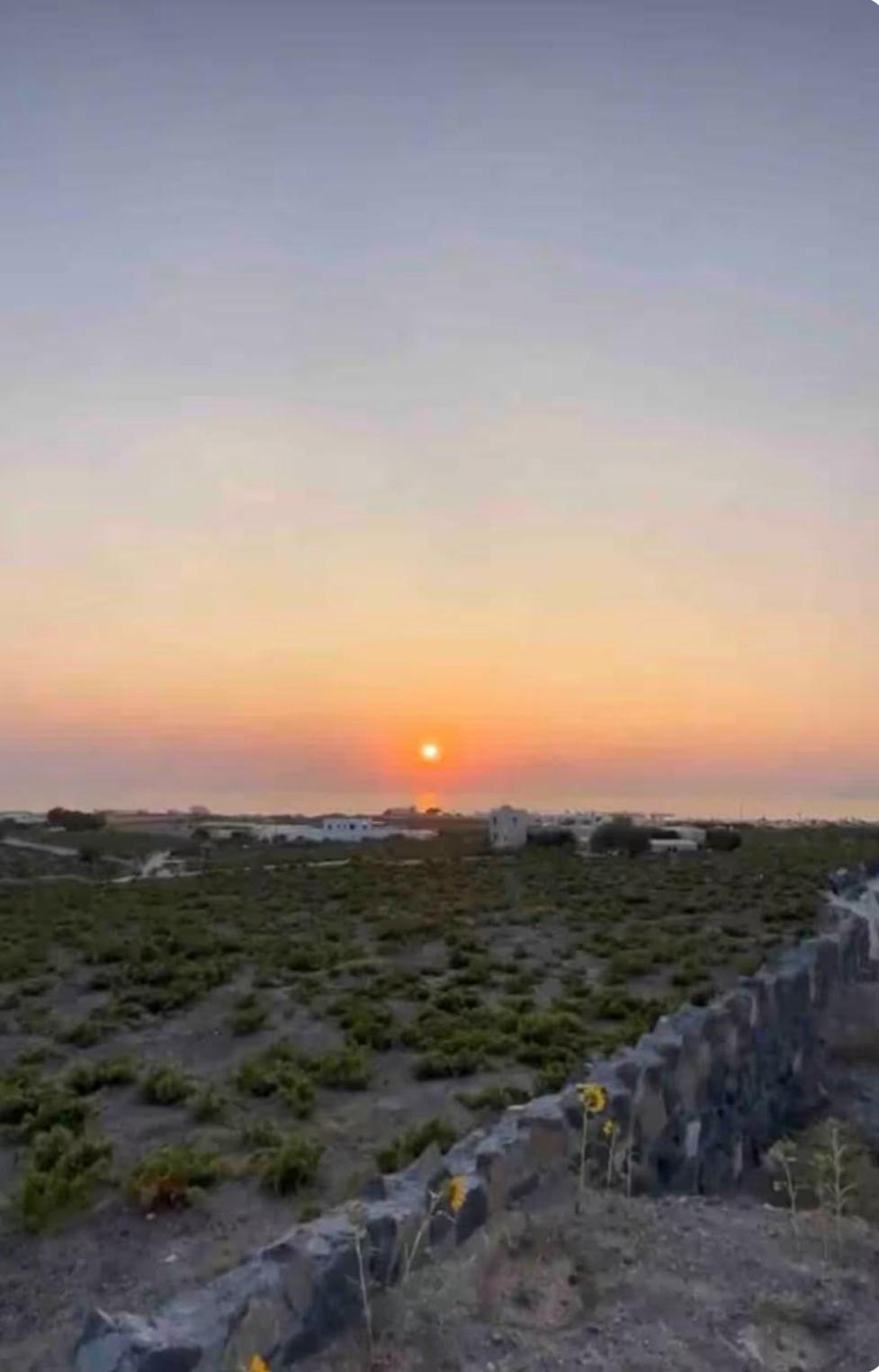 Sakas Residences Karterádos Exterior foto