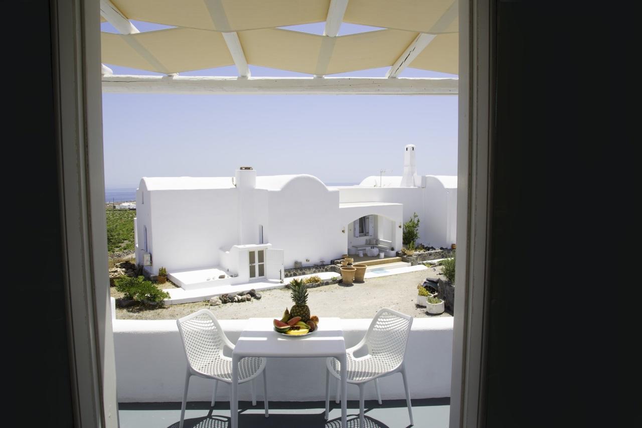 Sakas Residences Karterádos Exterior foto